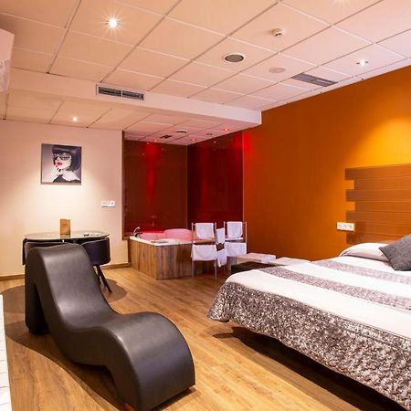 Motel Los Abedules 오비에도 외부 사진