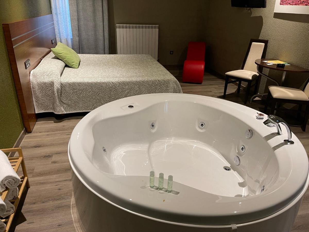 Motel Los Abedules 오비에도 외부 사진