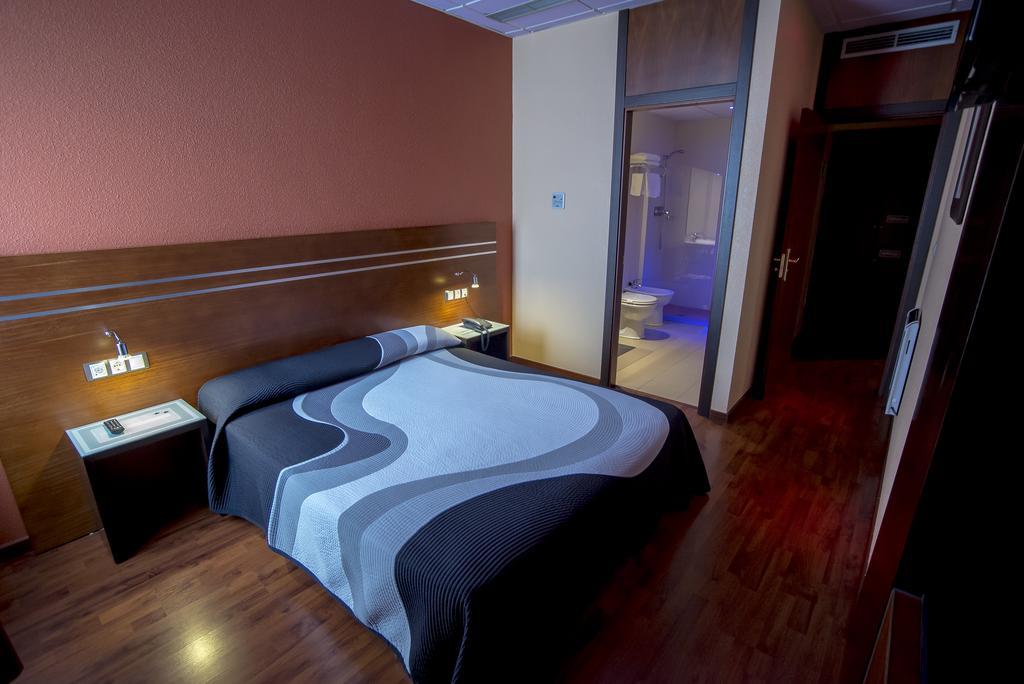 Motel Los Abedules 오비에도 객실 사진