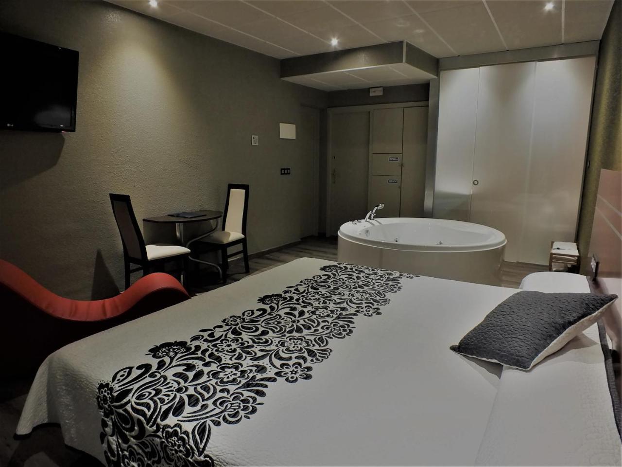 Motel Los Abedules 오비에도 외부 사진