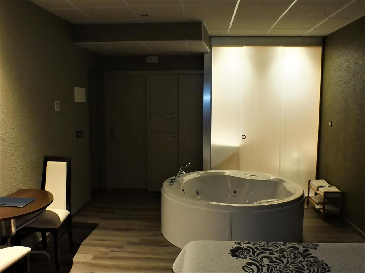 Motel Los Abedules 오비에도 외부 사진